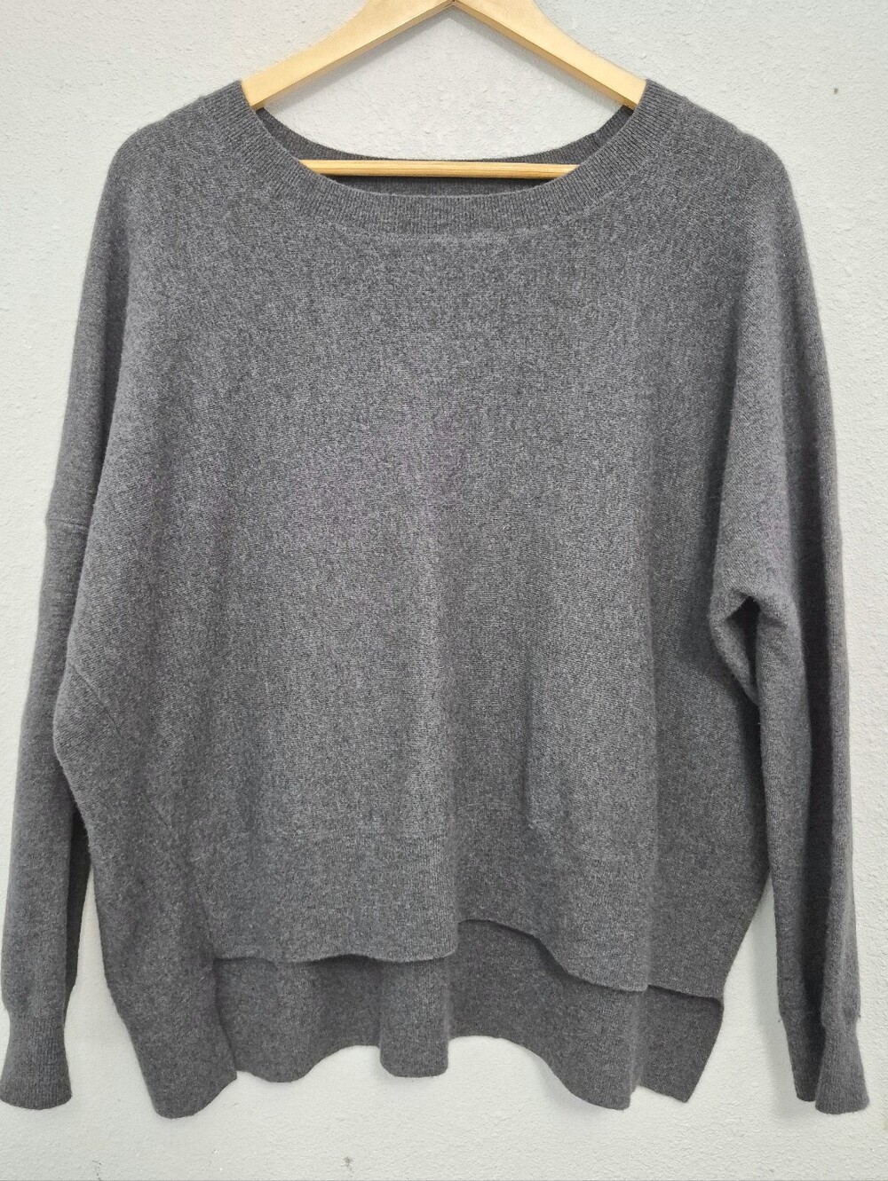 Vince Wool Angora Blend Oversized Sweater Grey Women XS Quiet Luxury